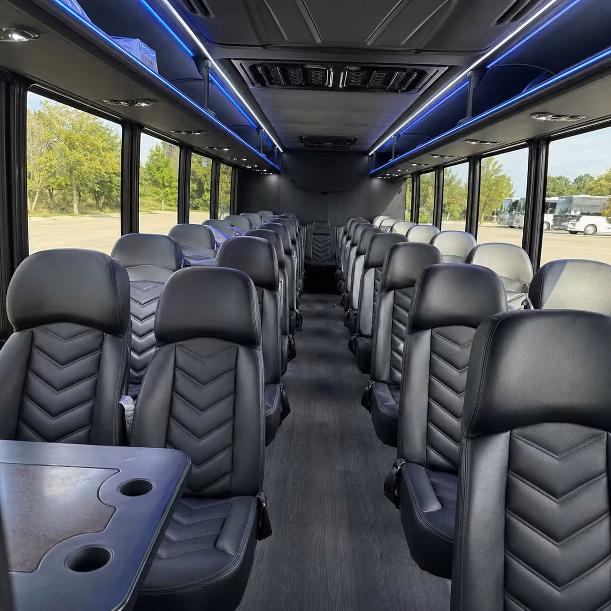 buckeye 25 passenger minibus rental