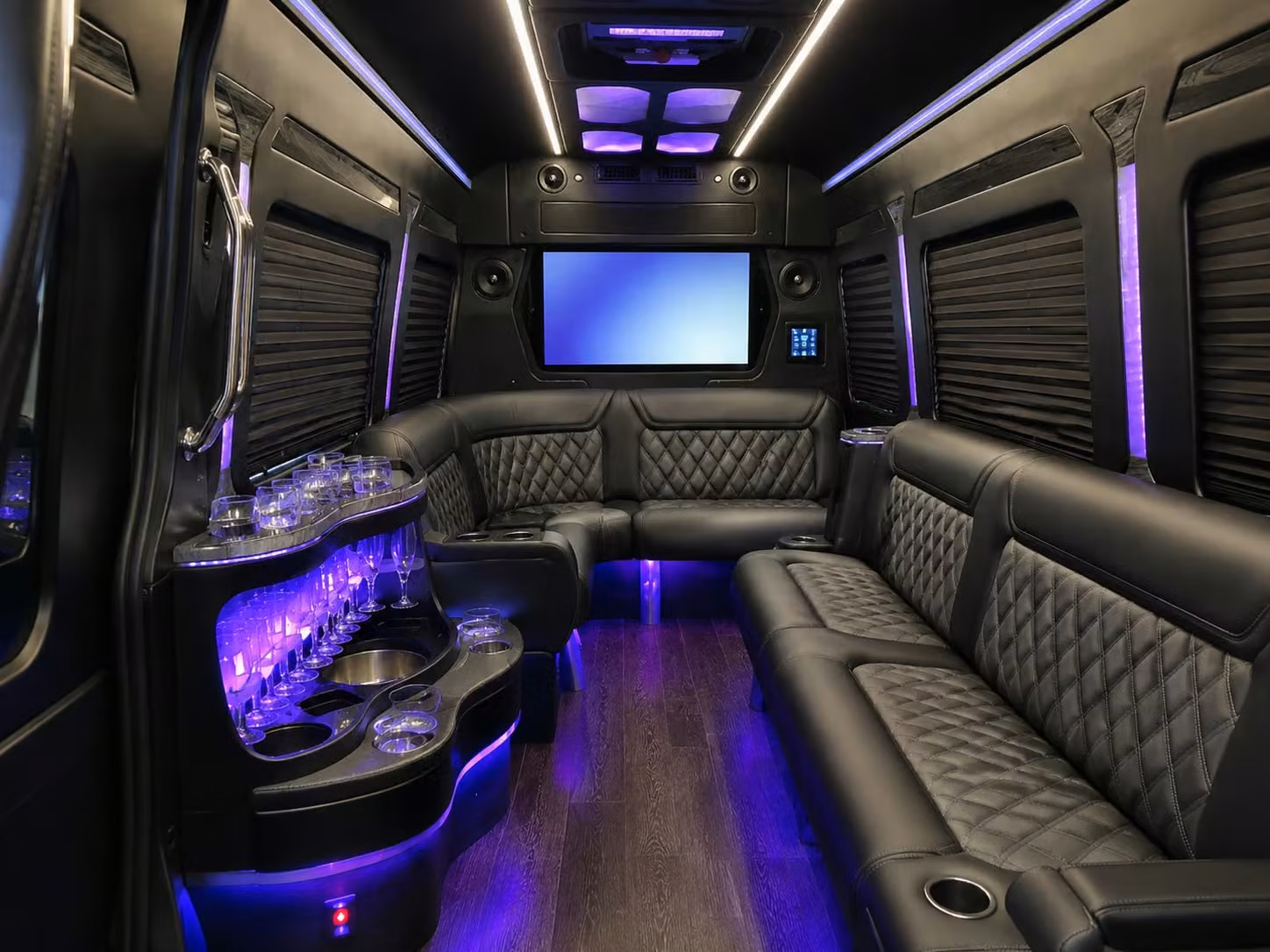 what makes charterbusrentalbuckeyeaz com the right choice for buckeye sporting event shuttles